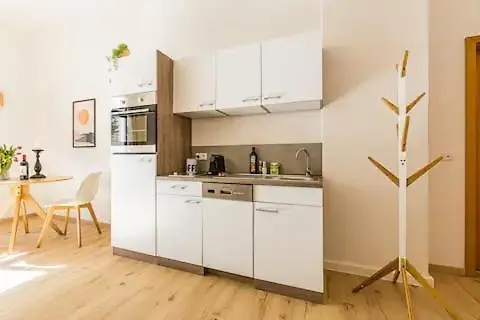 Ruhige Und Stilvolle Am Clara-zetkin-park 公寓 *